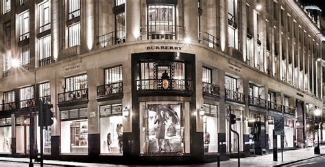 boutique burberry paris rue de rennes|The Burberry Rue Saint.